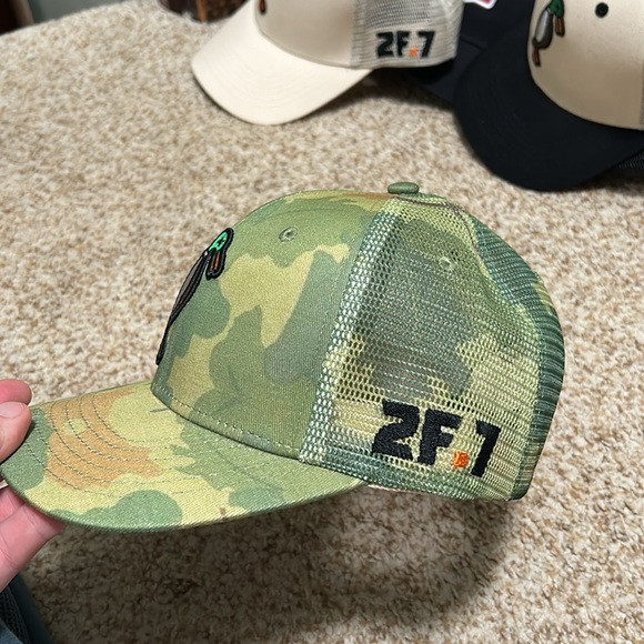 COPY - 24.7 Hunt Trucker - Picture 2 of 2